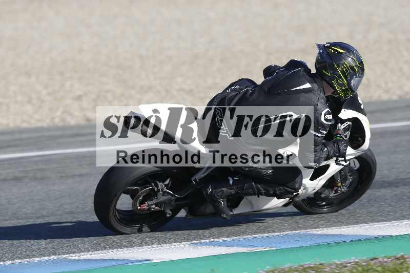 Archiv-2025/02 28.-31.01.2025 Moto Center Thun Jerez/gruen-green/333